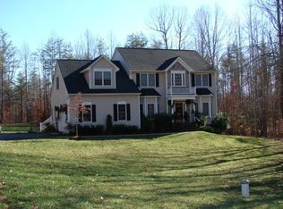 49 Majestic Dr, Fredericksburg, VA 22406
