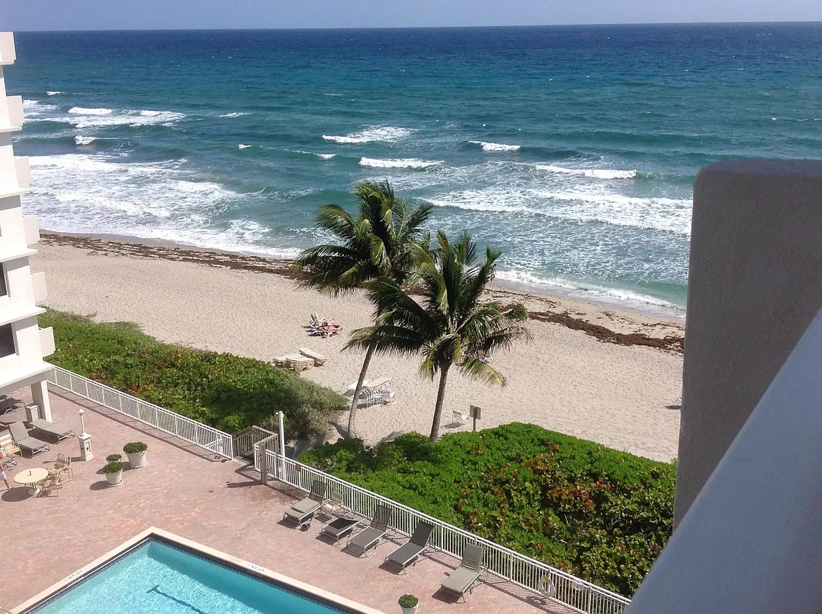 Building Photo - 3221 S Ocean Blvd #608