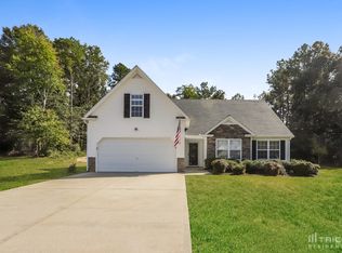 185 Hampton Oaks Cir, Villa Rica, GA 30180