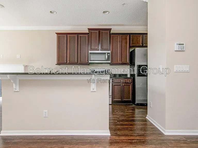 9426 Silver Buttonwood St — Photo 9