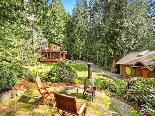 7400 Island Center Road NE, Bainbridge Island, WA 98110