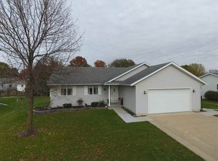 107 Eliasen Ave, Waverly, IA 50677