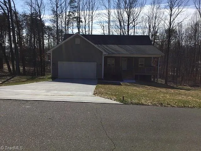2513 Mill Brook Trl — Photo 1