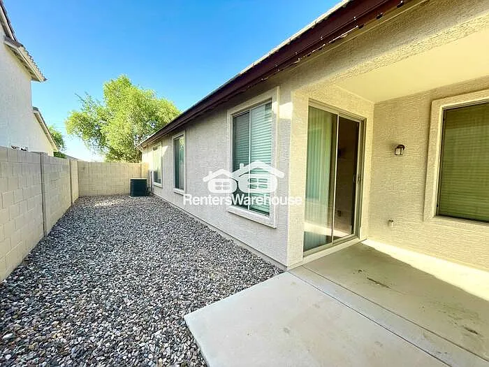 532 E Trellis Rd — Photo 17