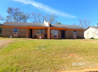 212 Horton Dr, Americus, GA 31719