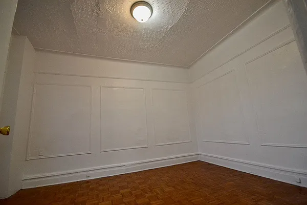 Rented by Bold New York | media 19