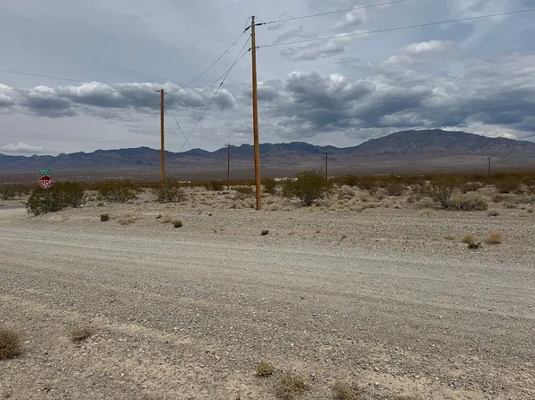 4061 Kittyhawk Dr, Pahrump, NV 89060