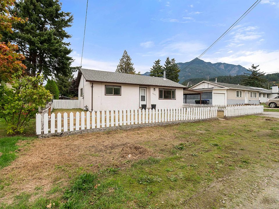 1st image of 561 Thacker Ave