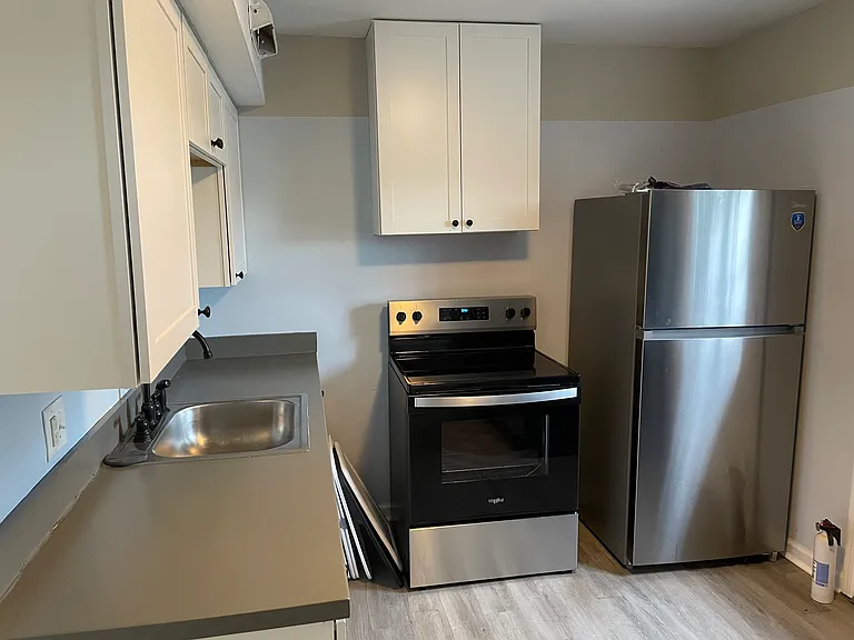 1915 Wallace Ave NE #1917 — Photo 3