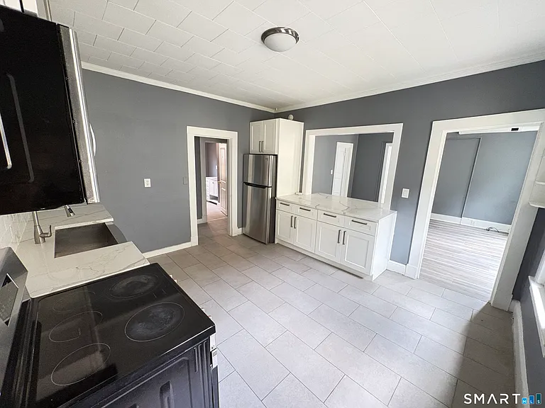 120 Wilcox Ave #2 — Photo 9