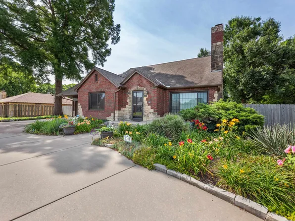 3705 E Mount Vernon St, Wichita, KS 67218