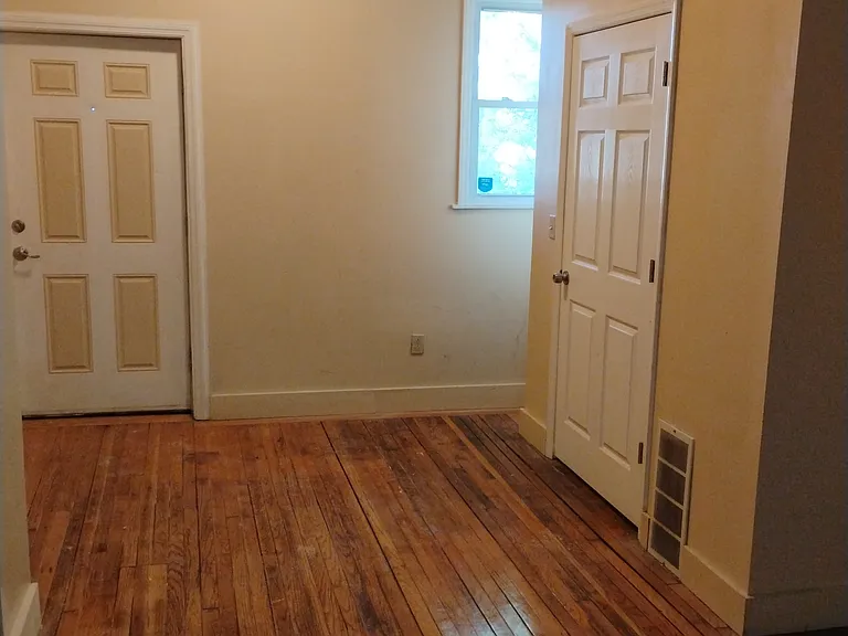 96 Grand St #1 — Photo 16