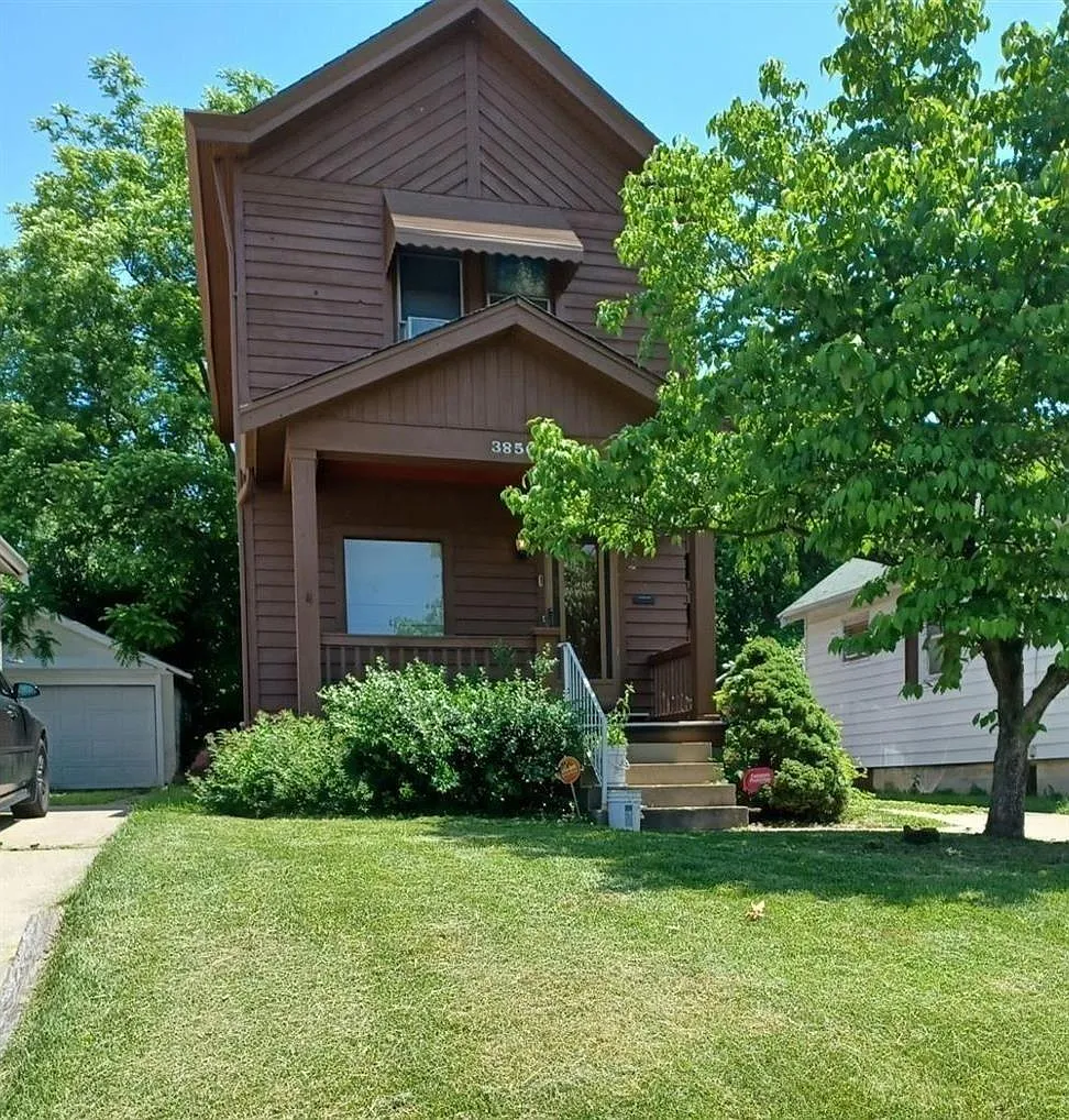 1 bed, $825 — Photo 1