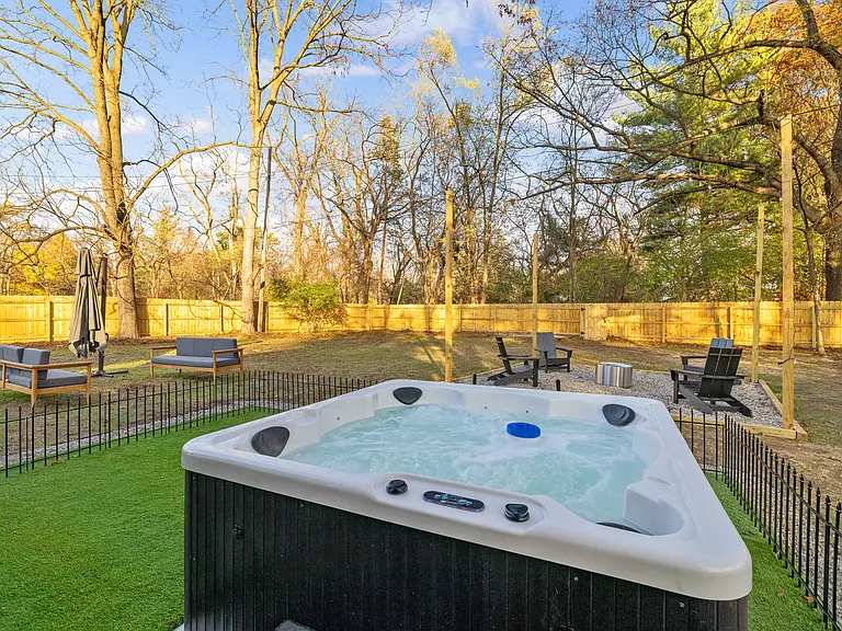 22182 Berg Rd — Photo 80