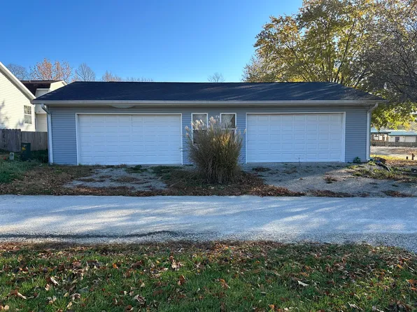 6063 Van Bibber Lake Est, Greencastle, IN 46135