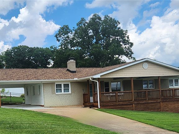 2nd image of 103 Clearwater Dr