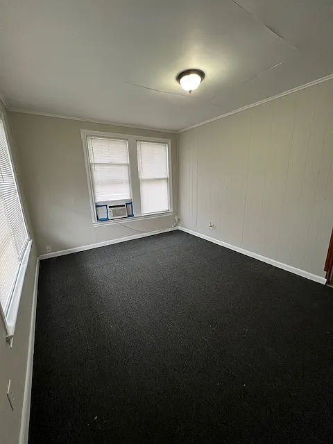 581 Campus St