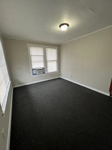 585 Campus St Photo 1