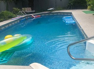 108 Pinewood Rd, Brunswick, GA 31525