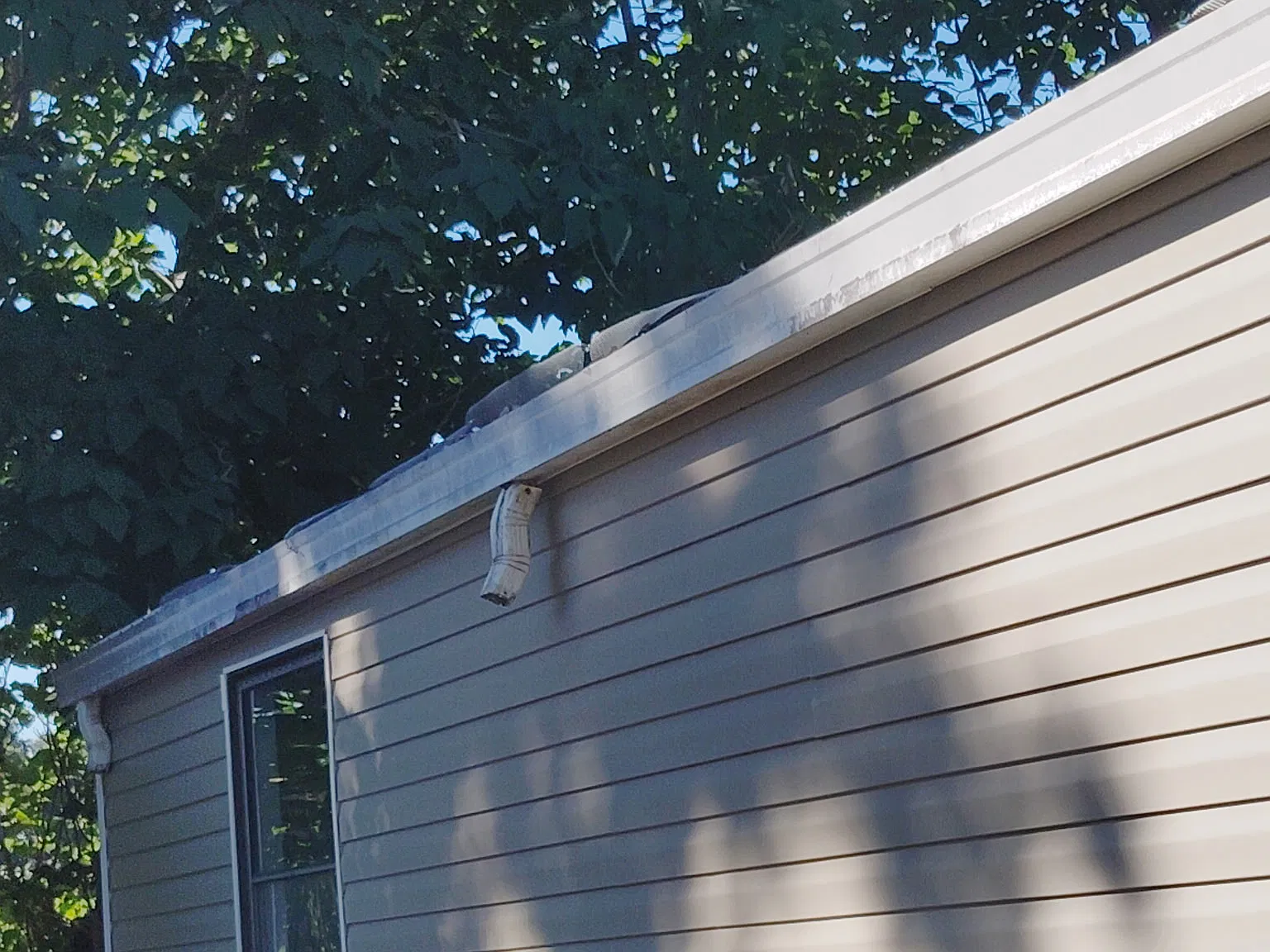 600 SW 38th Ave — Photo 2