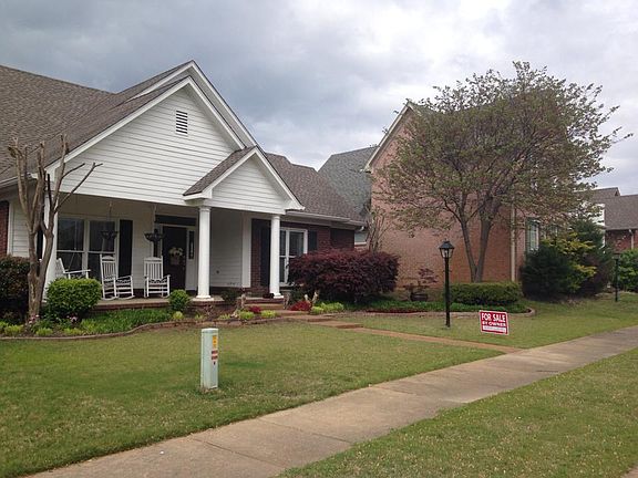 2nd image of 4838 Stone Cross Dr