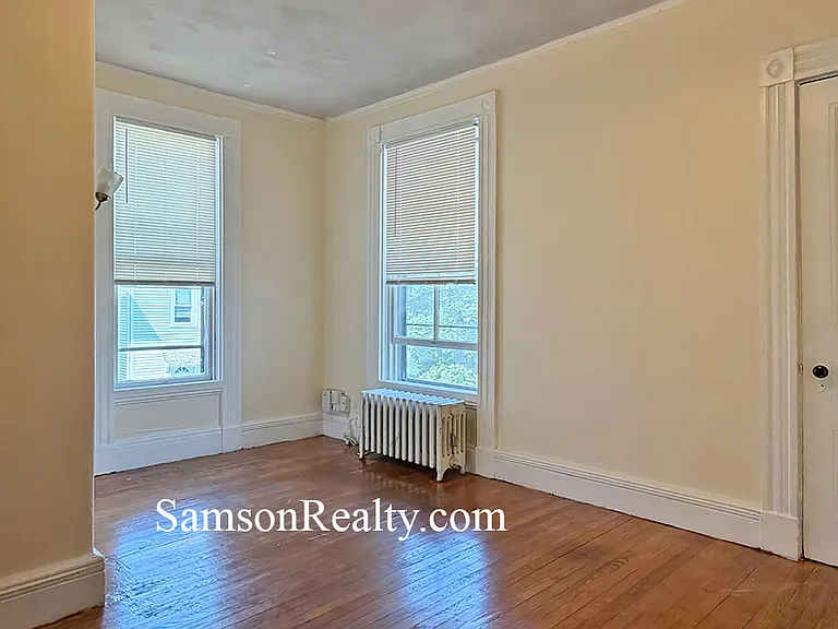 57 Vernon St #2 — Photo 10