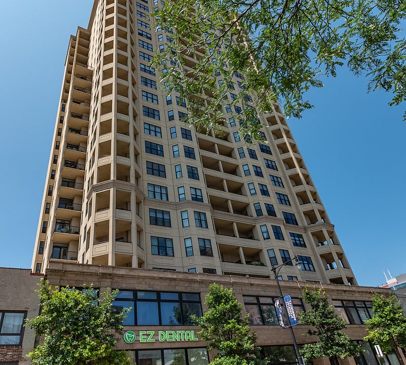 1st image of 1464 S Michigan Ave APT 911