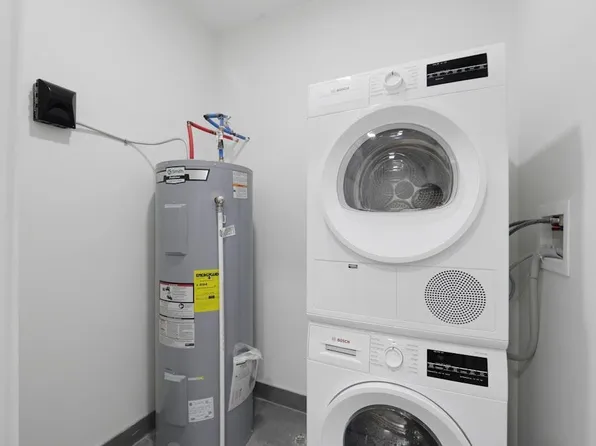 8404 4th Avenue image 7 of 35