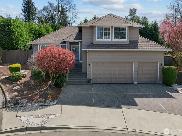 2414 Kennewick Place NE, Renton, WA 98056