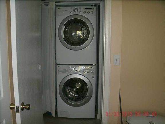 2nd image of 9930 Nob Hill Ct #9930