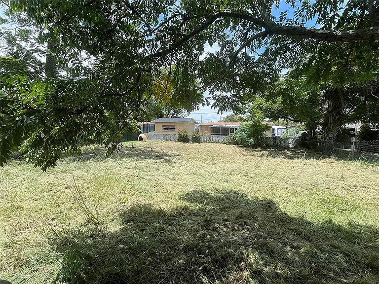 6408 Magnolia Homes Rd — Photo 2