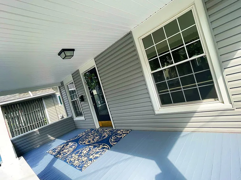 947 Jefferson Ave — Photo 28