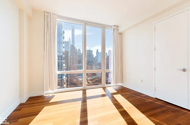 Rented by Brown Harris Stevens | media 13