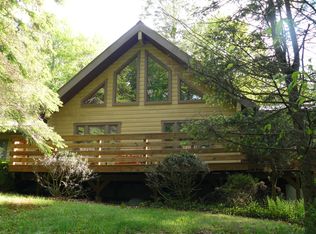 1006 Mill Creek Rd, Newfoundland, PA 18445