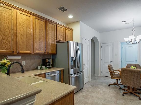 3rd image of 300 Granger Cir