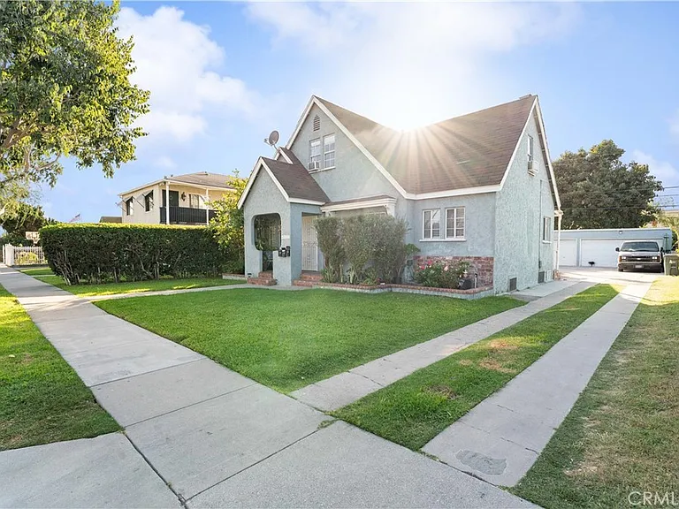 8927 Annetta Ave #B — Photo 1