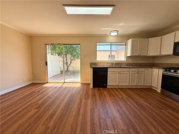 6511 Wystone Ave Unit 4, Reseda, CA 91335