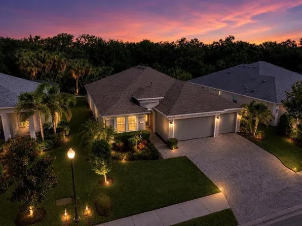 311 CHANTILLY TRAIL, BRADENTON, FL 34212