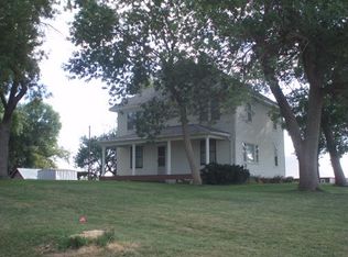 703 Apple Rd, Persia, IA 51563