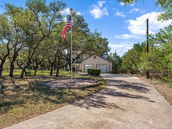 4th image of 9930 NE Scenic Hills Dr