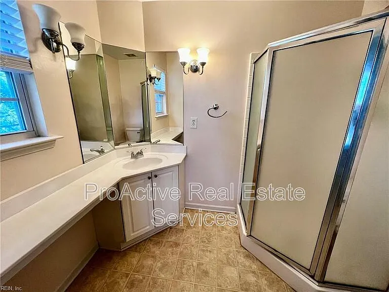 4581 Duffy Dr — Photo 15