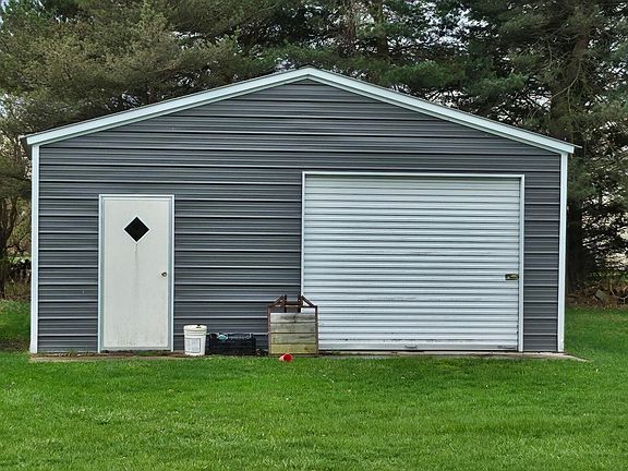 4th image of 9995 Krouse Rd