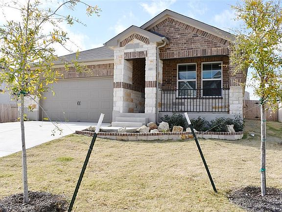 2nd image of 109 Contrada Grace Ln