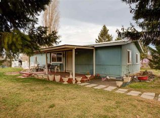 2702 W Windy Ln, Benton City, WA 99320