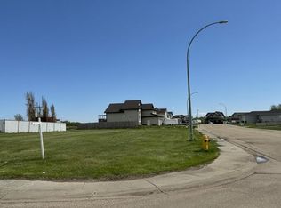 5503 43rd St, Lamont, AB T0B2R0