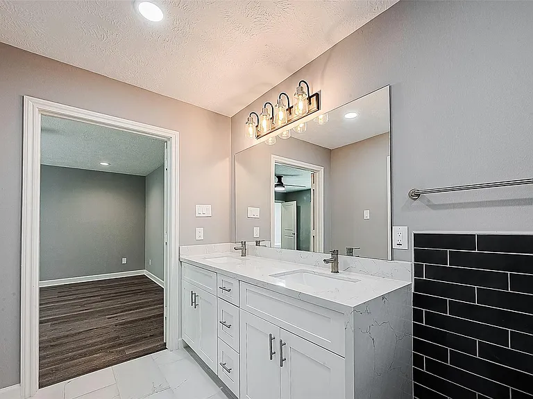 1623 Cherry Ridge Dr — Photo 31
