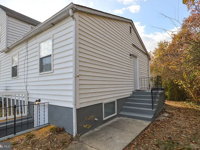 46670 Midway Dr #B — Photo 21