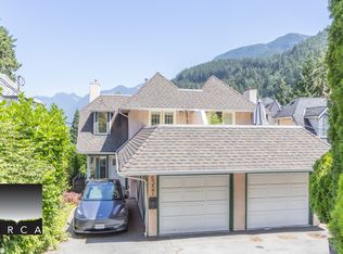 6357 Chatham St, West Vancouver, BC