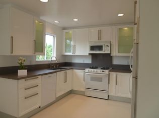 5916 Ernest Ave #1/2, Los Angeles, CA 90034