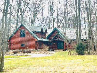 12834 Sleigh Trl, Milford, MI, 48380